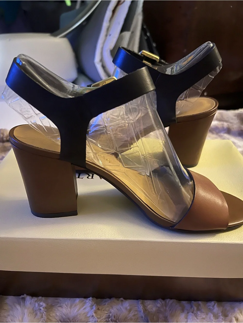 Franco Sarto Women's Brown/Black Strappy Ankle Strap Buckle Sandals Solid 7.5 M